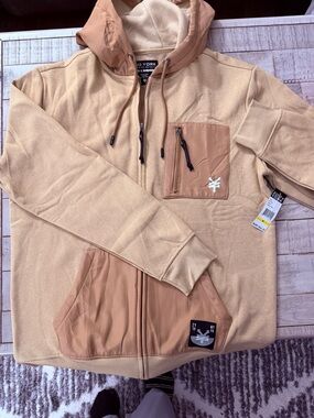 Zoo York Beige Pullover Hoodie with Black Label